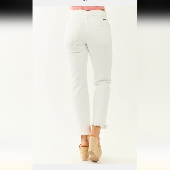 KanCan women's Straight Leg jeans Crop frayed Hem button fly, white, 7/27. - Picture 5 of 16
